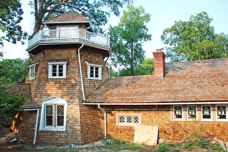 Cedar Shake Roof Construction